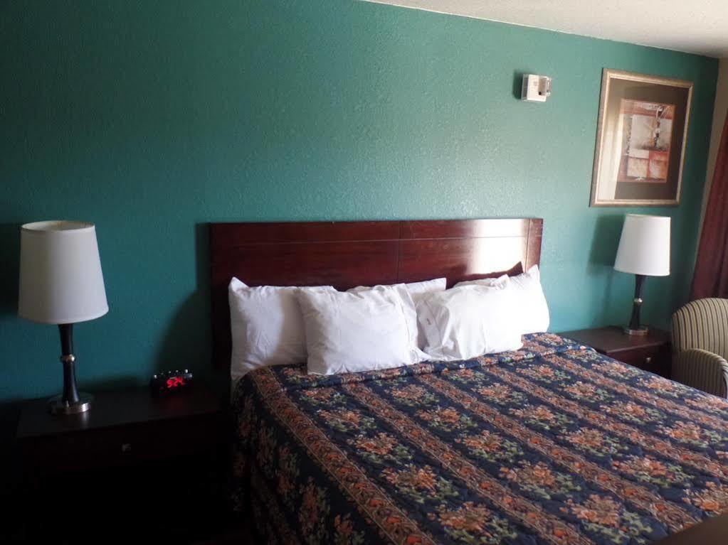Budget Inn Alamogordo Exterior photo